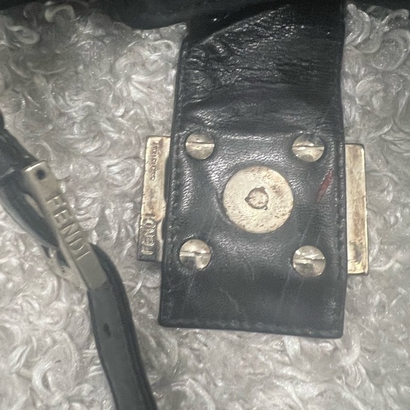 Fendi Mamma Baguette Shoulder Bag - Picture 14 of 15